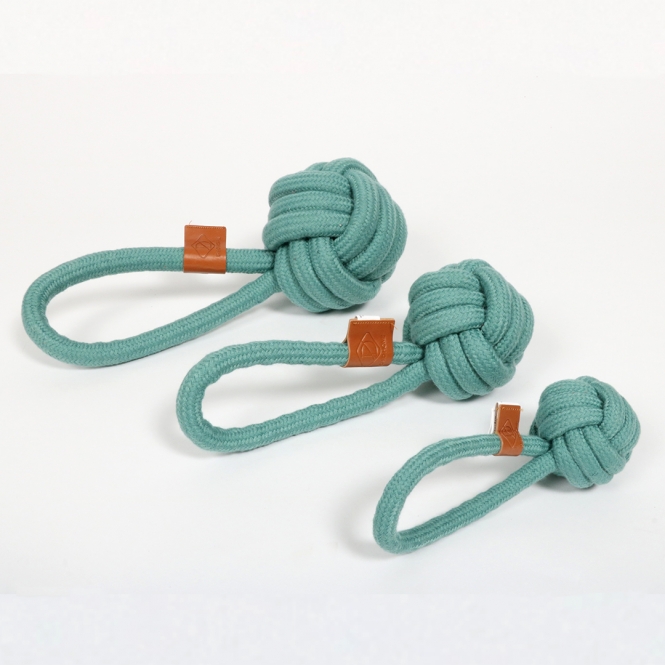 D&D Knotenball mit Schlaufe Harper - blau - 27 x 10cm – Bild 5