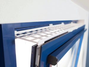 Trixie Schutzgitter für Fenster, ausziehbar